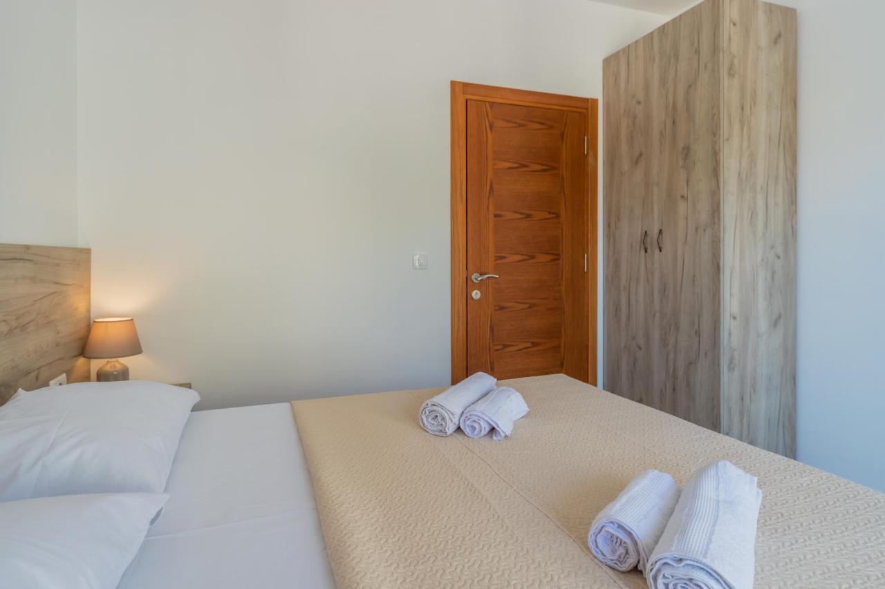 Grejm Lux Family Apartments Петровац Экстерьер фото